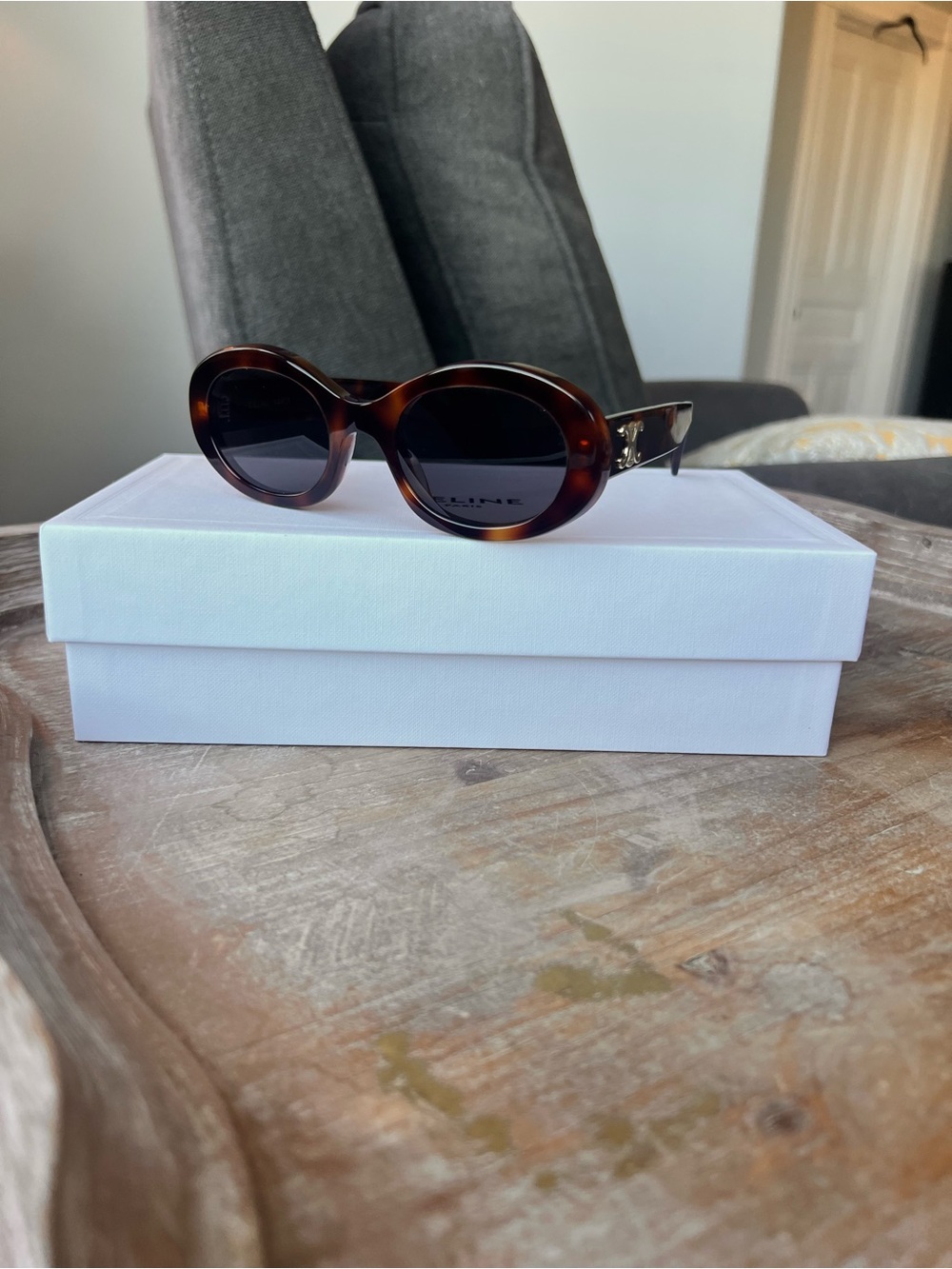 Celine Tortoiseshell Oval Sunglasses - Brown